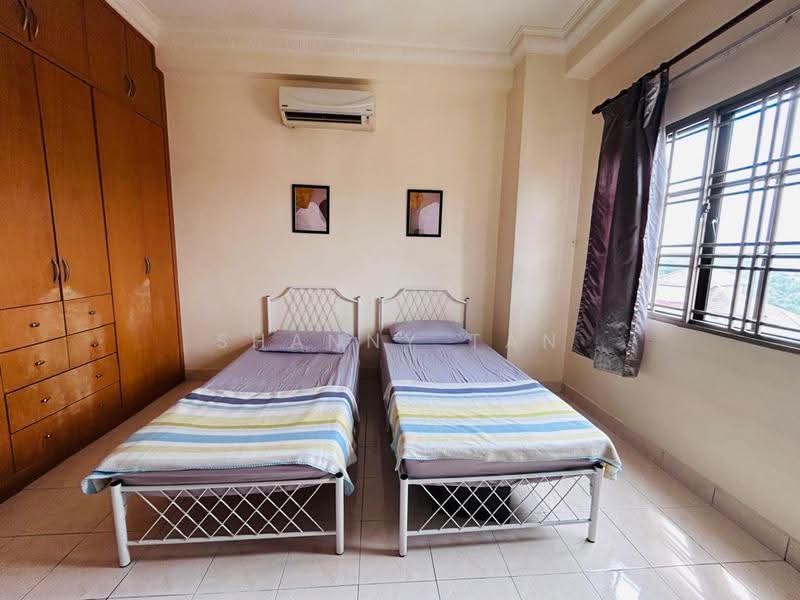 Condominium for Sale at Evergreen Park Scot Pine - Shanny Tan - Bedroom - PropertyGuru.com.my