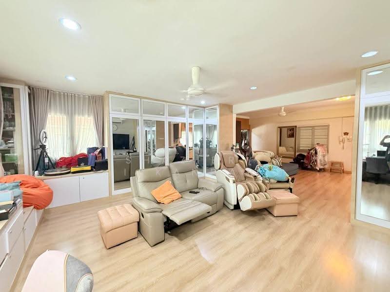 Rumah Banglo untuk Dijual di Taman Dagang (Ampang) - Shaziery Iskandar - Living Room - PropertyGuru.com.my
