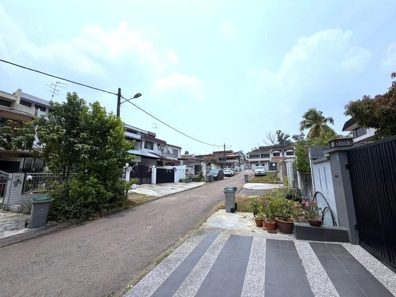 Rumah Teres 2-Tingkat untuk Dijual di Taman Tasek (Johor Bahru) - Karl Lim - PropertyGuru.com.my