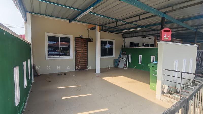 Semi-Detached House for Sale in Bandar Baru Peramu (Pekan) - Mohammad Azizi - Exterior - PropertyGuru.com.my