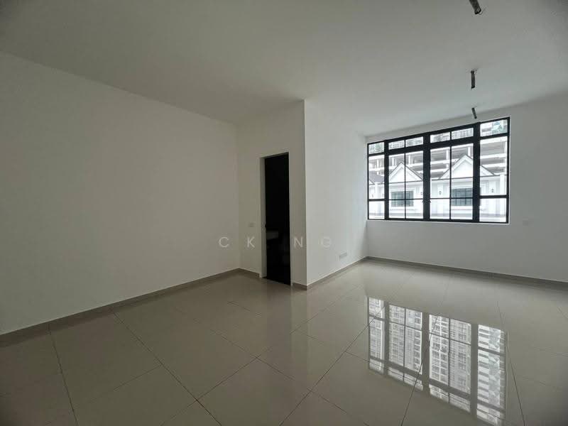 Rumah Teres 2-Tingkat untuk Dijual di Bandar Seri Alam (Masai) - CK Ng - Living Room - PropertyGuru.com.my