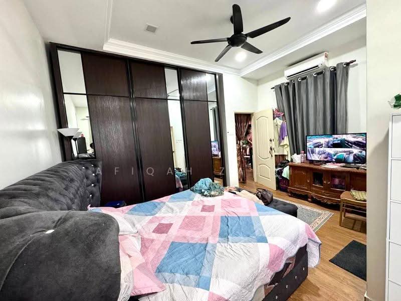 Rumah Teres 2.5-Tingkat untuk Dijual di Ukay Perdana (Ulu Kelang) - Afiqah zaidi - Bedroom - PropertyGuru.com.my