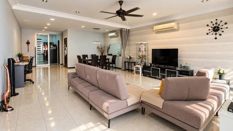 2-storey Terraced House for Sale in Bandar Nusaputra (Puchong) - Norafian SMH - Living Room - PropertyGuru.com.my