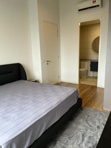 Kediaman Servis untuk Dijual di The Park Sky Residence - Yong Quan - Bedroom - PropertyGuru.com.my