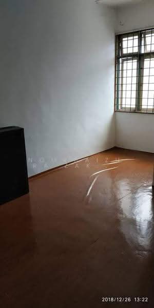 Rumah Teres untuk Dijual di Bandar Baru Salak Tinggi (Sepang) - NOURBAIZURA ZAKARIA - Interior - PropertyGuru.com.my