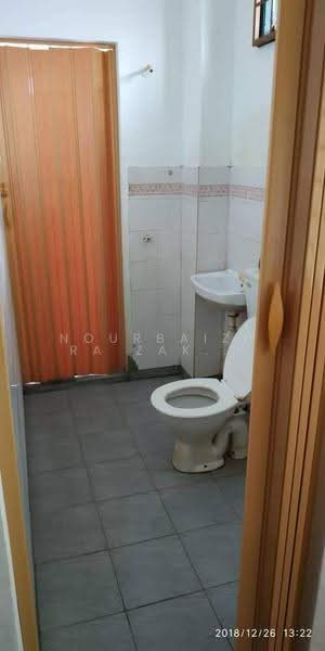Rumah Teres untuk Dijual di Bandar Baru Salak Tinggi (Sepang) - NOURBAIZURA ZAKARIA - Bathroom - PropertyGuru.com.my