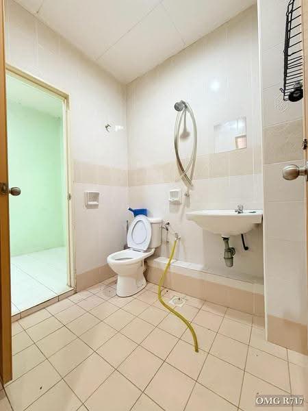 Rumah Teres 2-Tingkat untuk Dijual di Setia Impian (Setia Alam) - Ryan . - Bathroom - PropertyGuru.com.my
