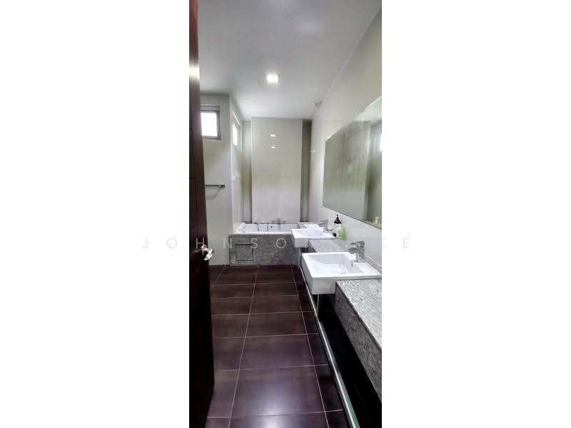 Banglo Lot Kosong untuk Dijual di USJ Heights (Subang Jaya) - Johnson See - Bathroom - PropertyGuru.com.my