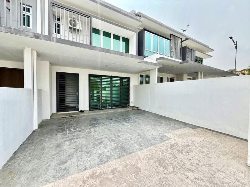 2-storey Terraced House for Sale in Dengkil (Selangor) - Alif Saad - PropertyGuru.com.my