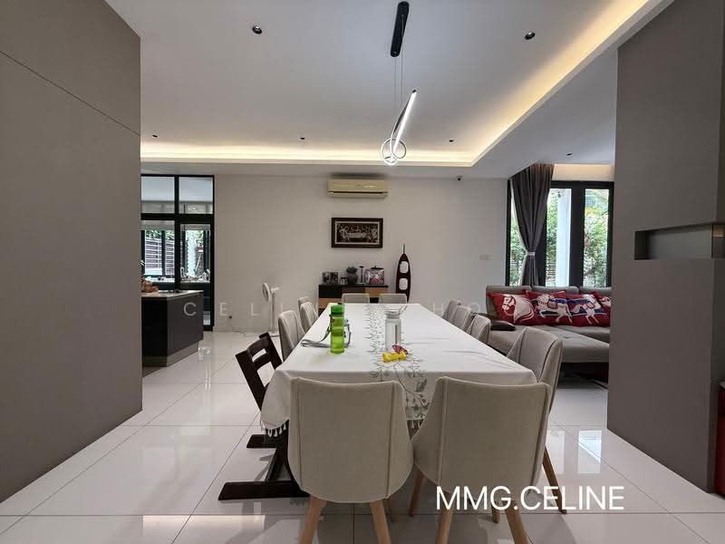 Bungalow House untuk Dijual di Seksyen U1 (Glenmarie) - Celine Khoo - Dining Room - PropertyGuru.com.my