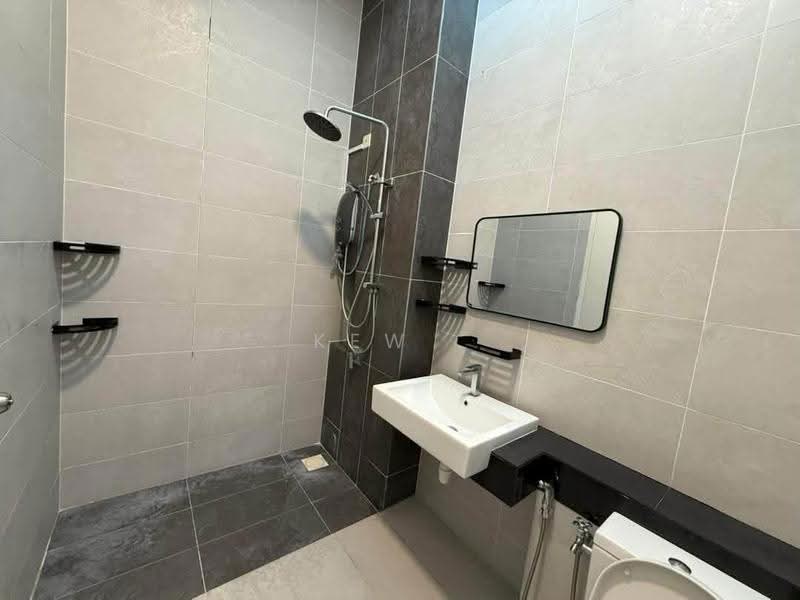 Rumah Teres 2-Tingkat untuk Dijual di Eco Majestic (Semenyih) - Kew . - Bathroom - PropertyGuru.com.my