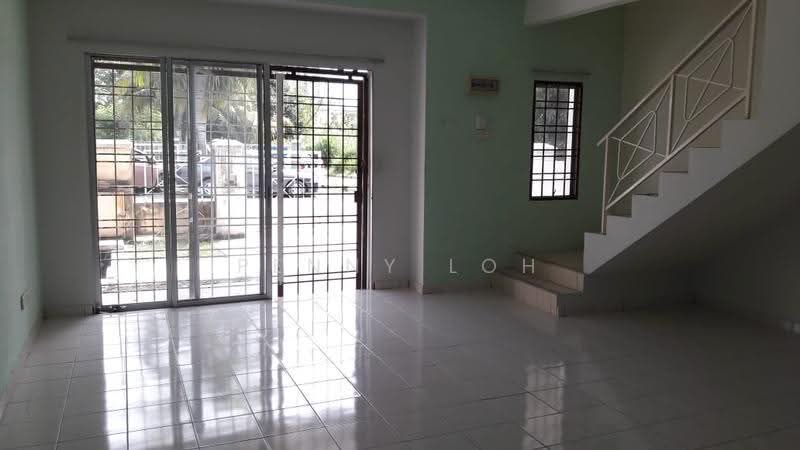 Rumah Teres 2-Tingkat untuk Dijual di Kajang (Selangor) - Penny Loh - Living Room - PropertyGuru.com.my