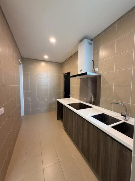 Kondominium untuk Dijual di Capella Embassy (D'Rapport Residences) - Darren Tan - Kitchen - PropertyGuru.com.my