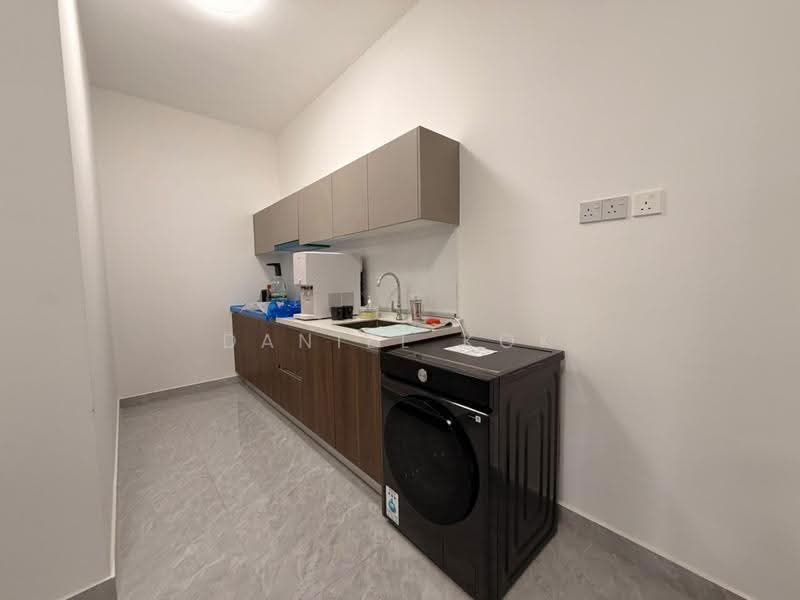 Kediaman Servis untuk Disewa di Altris Residences @ The Quartz WM - Daniel Kok - Kitchen - PropertyGuru.com.my
