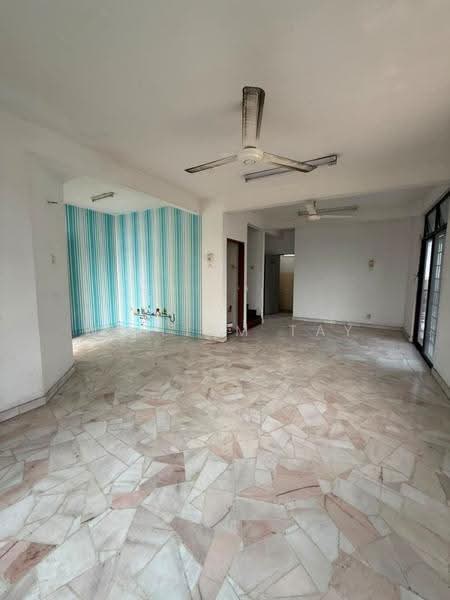 2-storey Terraced House for Sale in Taman Skudai Baru (Skudai) - William Tay - Living Room - PropertyGuru.com.my