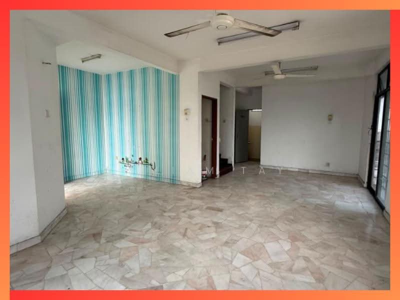 2-storey Terraced House for Sale in Taman Skudai Baru (Skudai) - William Tay - Living Room - PropertyGuru.com.my