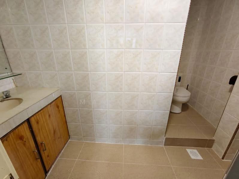 Apartment for Rent at Subang Perdana Goodyear Court 8 - May Goh - Bathroom - PropertyGuru.com.my