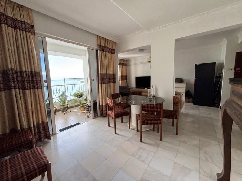 Apartment for Sale at Desa Mar Vista - Jeff Ooi - Living Room - PropertyGuru.com.my
