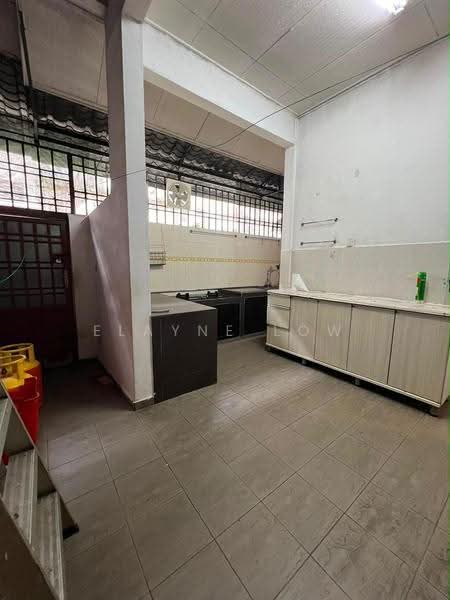 Rumah Teres 1-Tingkat untuk Dijual di Nusa bestari (Johor Bahru) - Elayne Low - Kitchen - PropertyGuru.com.my