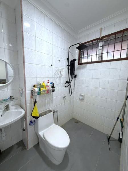 Rumah Teres 2-Tingkat untuk Dijual di Permas Jaya (Johor Bahru) - Karl Lim - Bathroom - PropertyGuru.com.my