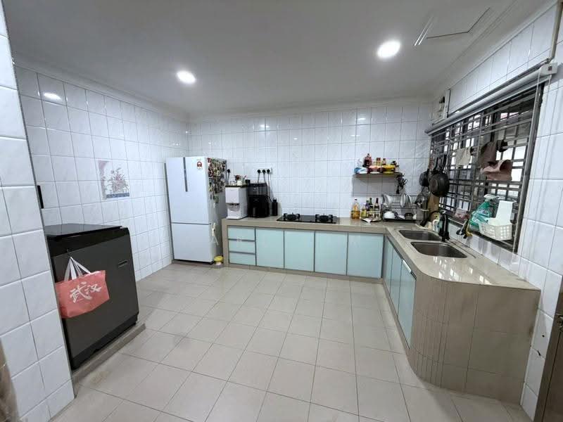 Rumah Teres 2-Tingkat untuk Dijual di Permas Jaya (Johor Bahru) - Karl Lim - Kitchen - PropertyGuru.com.my
