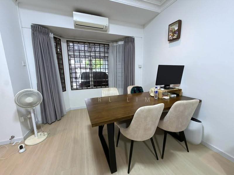 Rumah Teres 2-Tingkat untuk Dijual di Permas Jaya (Johor Bahru) - Karl Lim - Dining Room - PropertyGuru.com.my
