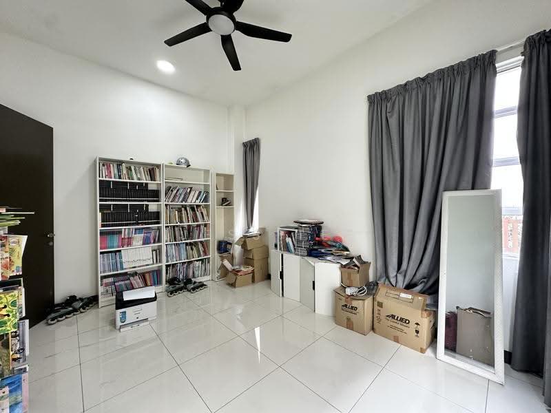 Semi-Detached House for Sale in Setia Eco Park (Setia Alam) - Jess Tee - Study - PropertyGuru.com.my