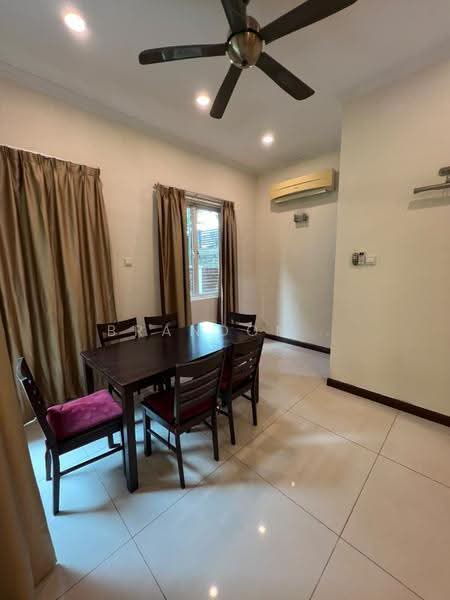 Rumah Berkembar untuk Disewa di Beverly Heights (Ampang) - Brandon . - Dining Room - PropertyGuru.com.my