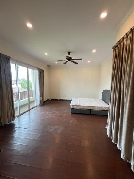 Rumah Berkembar untuk Disewa di Beverly Heights (Ampang) - Brandon . - Bedroom - PropertyGuru.com.my