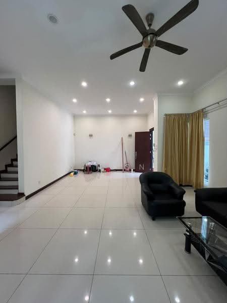 Rumah Berkembar untuk Disewa di Beverly Heights (Ampang) - Brandon . - Living Room - PropertyGuru.com.my