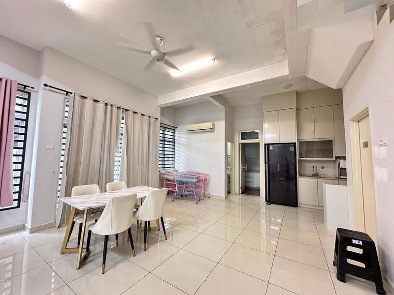 Cluster House for Sale in Iskandar Puteri (Nusajaya) (Johor) - Loh Kok Hui - Dining Room - PropertyGuru.com.my