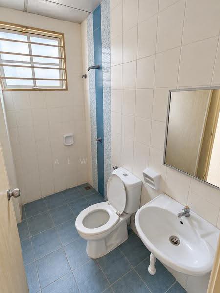 2-storey Terraced House for Rent in Alam Nusantara (Setia Alam) - Alwin Lee - Bathroom - PropertyGuru.com.my