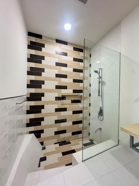 Service Residence for Rent at Verve Suites - Austin Phang - Bathroom - PropertyGuru.com.my