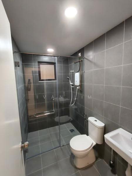 Condominium for Rent at Vierra Residence - Ivan Lim - Bathroom - PropertyGuru.com.my