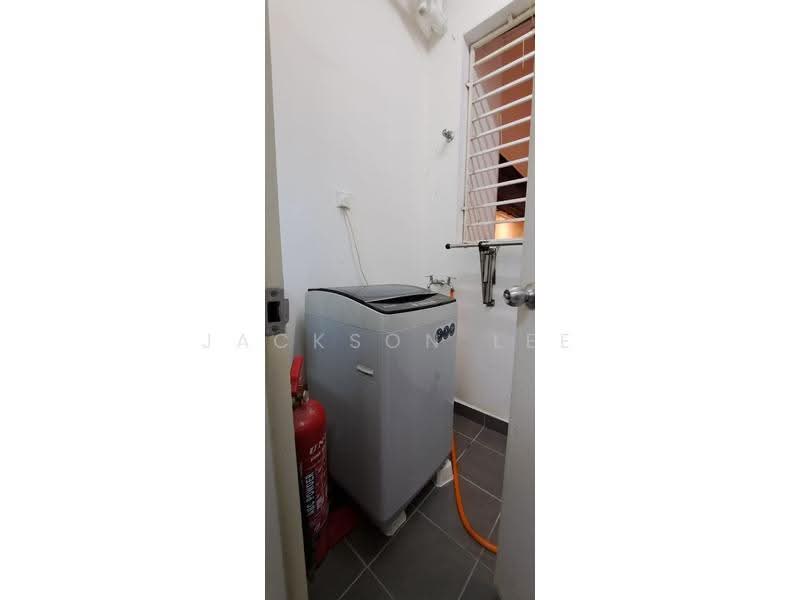 Kediaman Servis untuk Disewa di Savanna Executive Suite @ Southville City - Jackson Lee - Yard - PropertyGuru.com.my