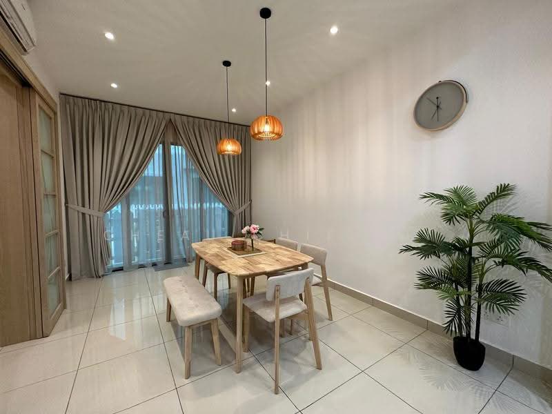 Rumah Teres untuk Disewa di Bandar Cassia (Batu Kawan) - Cheau Chie Ooi - Dining Room - PropertyGuru.com.my