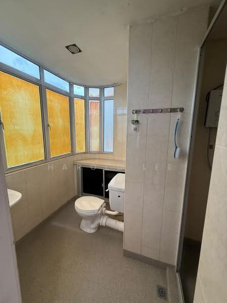 Pangsapuri untuk Dijual di Gambier Heights - Harold Lee - Bathroom - PropertyGuru.com.my