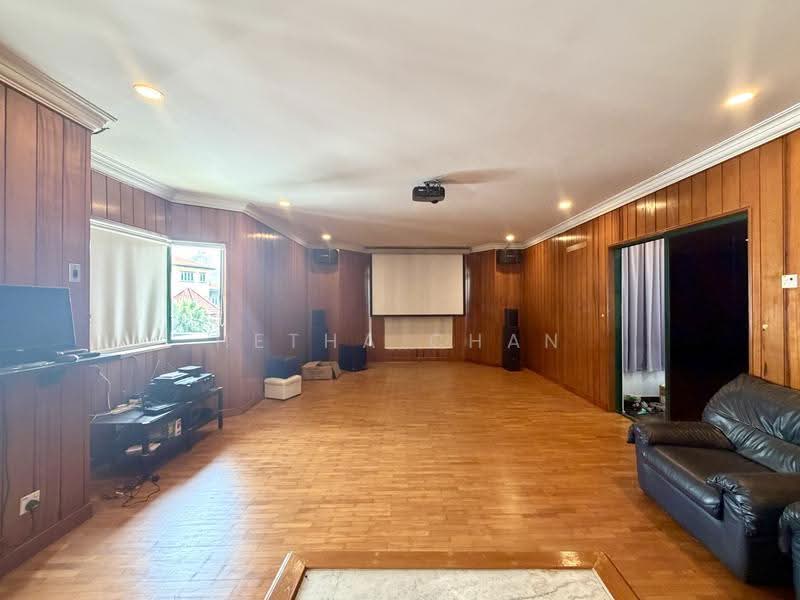 Bungalow House for Sale in Bukit Jalil (Kuala Lumpur) - Hetha Chan - Living Room - PropertyGuru.com.my
