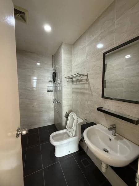 Kondominium untuk Disewa di SKS Pavillion Residences - JE ONG - Bathroom - PropertyGuru.com.my