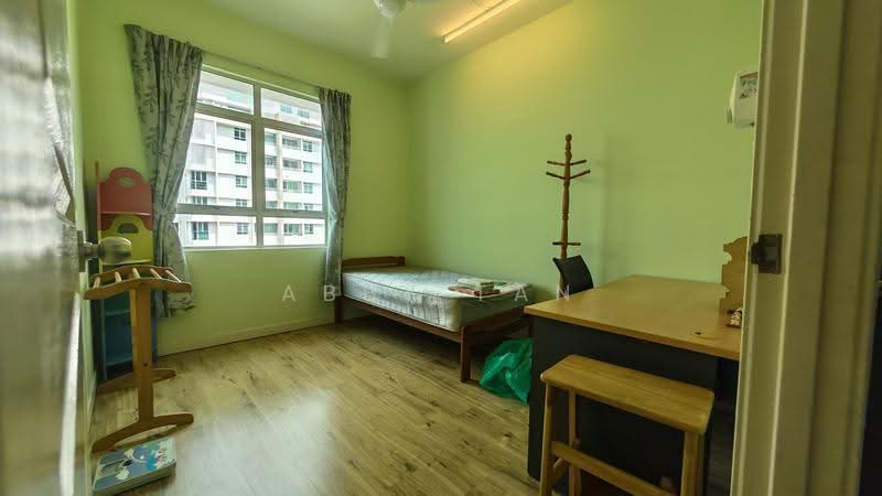 Kondominium untuk Disewa di Alam Damai - Abby Tan - Bedroom - PropertyGuru.com.my
