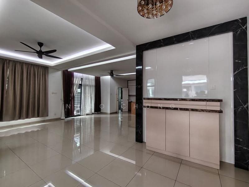 Cluster House for Sale in Taman Adda Heights (Tebrau) - Nico Chong - Living Room - PropertyGuru.com.my