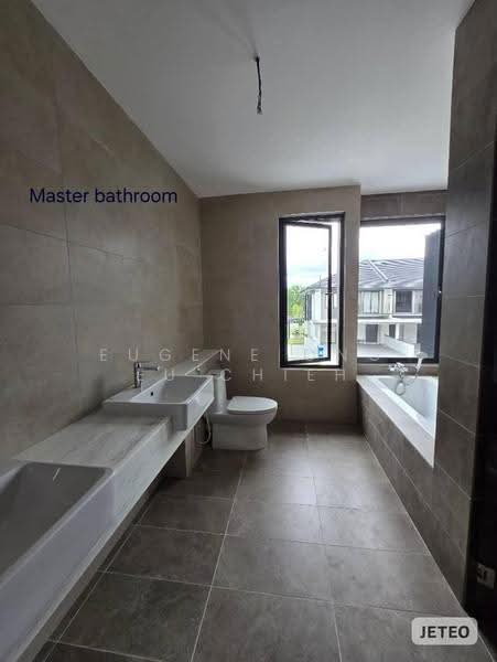 Rumah Teres untuk Dijual di Kota Kemuning (Shah Alam) - Eugene Ong Eu chieh - PropertyGuru.com.my