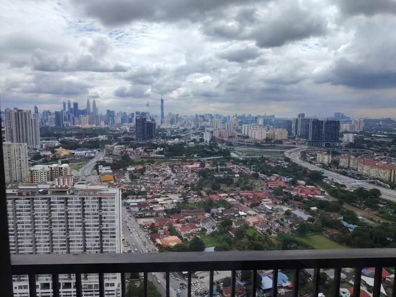 Kediaman Servis untuk Dijual di Kenwingston Platz - Adam Lee - View - PropertyGuru.com.my