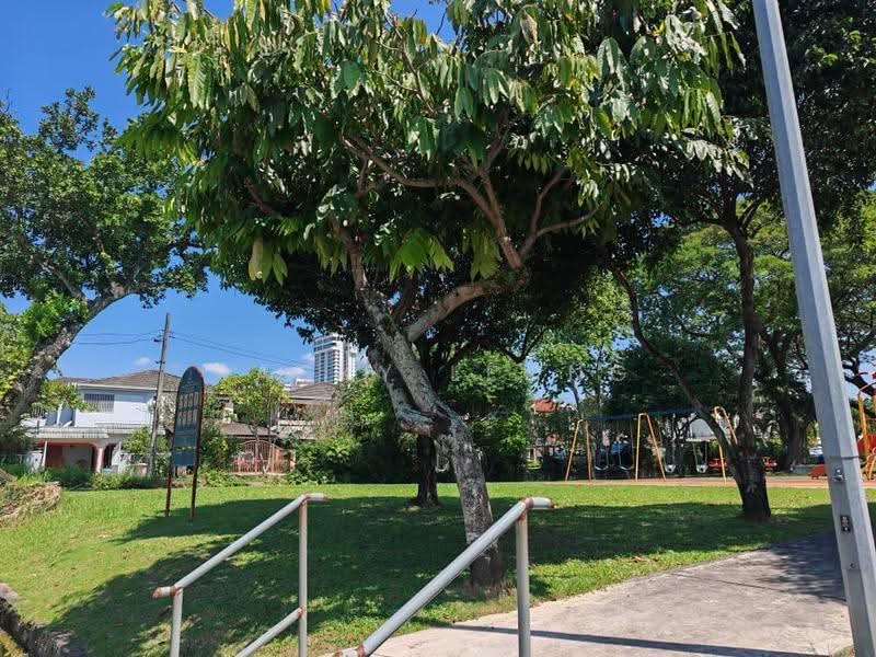 Rumah Teres 2-Tingkat untuk Dijual di Damansara Jaya (Petaling Jaya) - Jacky Leong - Exterior - PropertyGuru.com.my