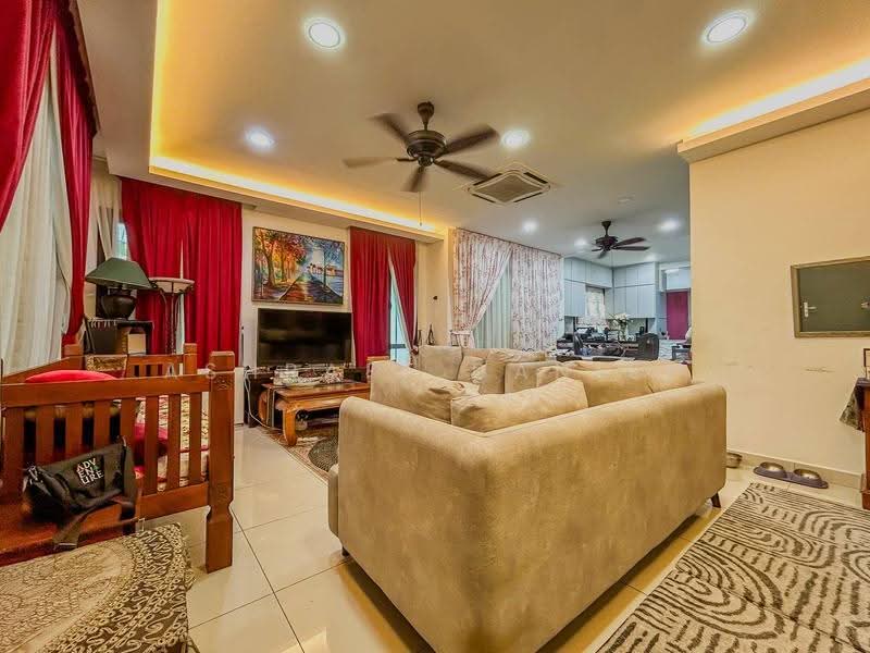 Rumah Teres 2-Tingkat untuk Dijual di Alam Impian (Shah Alam) - Ashraff Daniel - Living Room - PropertyGuru.com.my