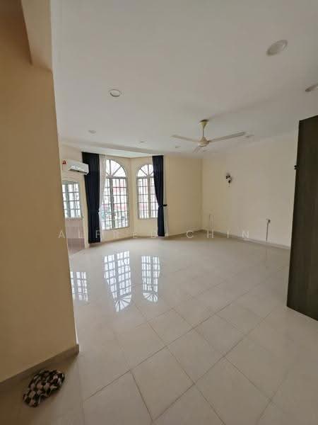 Rumah Berkembar untuk Disewa di Cheras (Selangor) - Alfred Chin - Living Room - PropertyGuru.com.my