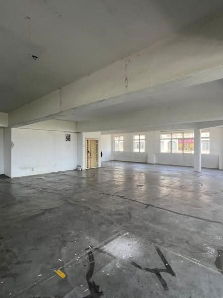 Shop for Sale in Taman Putra Kajang (Kajang) - Teh . - Interior - PropertyGuru.com.my