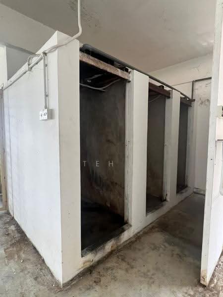 Shop for Sale in Taman Putra Kajang (Kajang) - Teh . - Interior - PropertyGuru.com.my