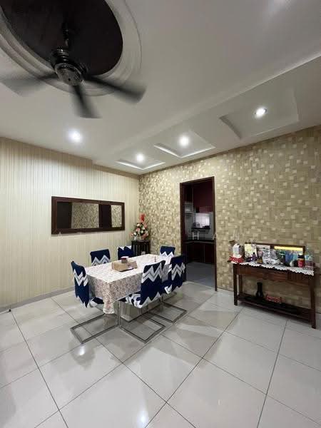 Rumah Teres 2-Tingkat untuk Dijual di Kepala Batas (Penang) - Azura Ghani - Dining Room - PropertyGuru.com.my