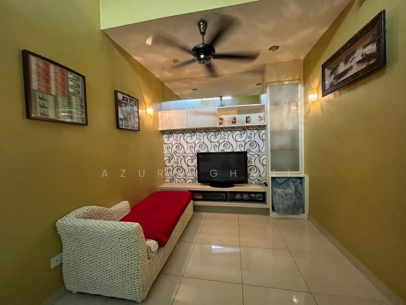 Rumah Teres 2-Tingkat untuk Dijual di Kepala Batas (Penang) - Azura Ghani - Living Room - PropertyGuru.com.my